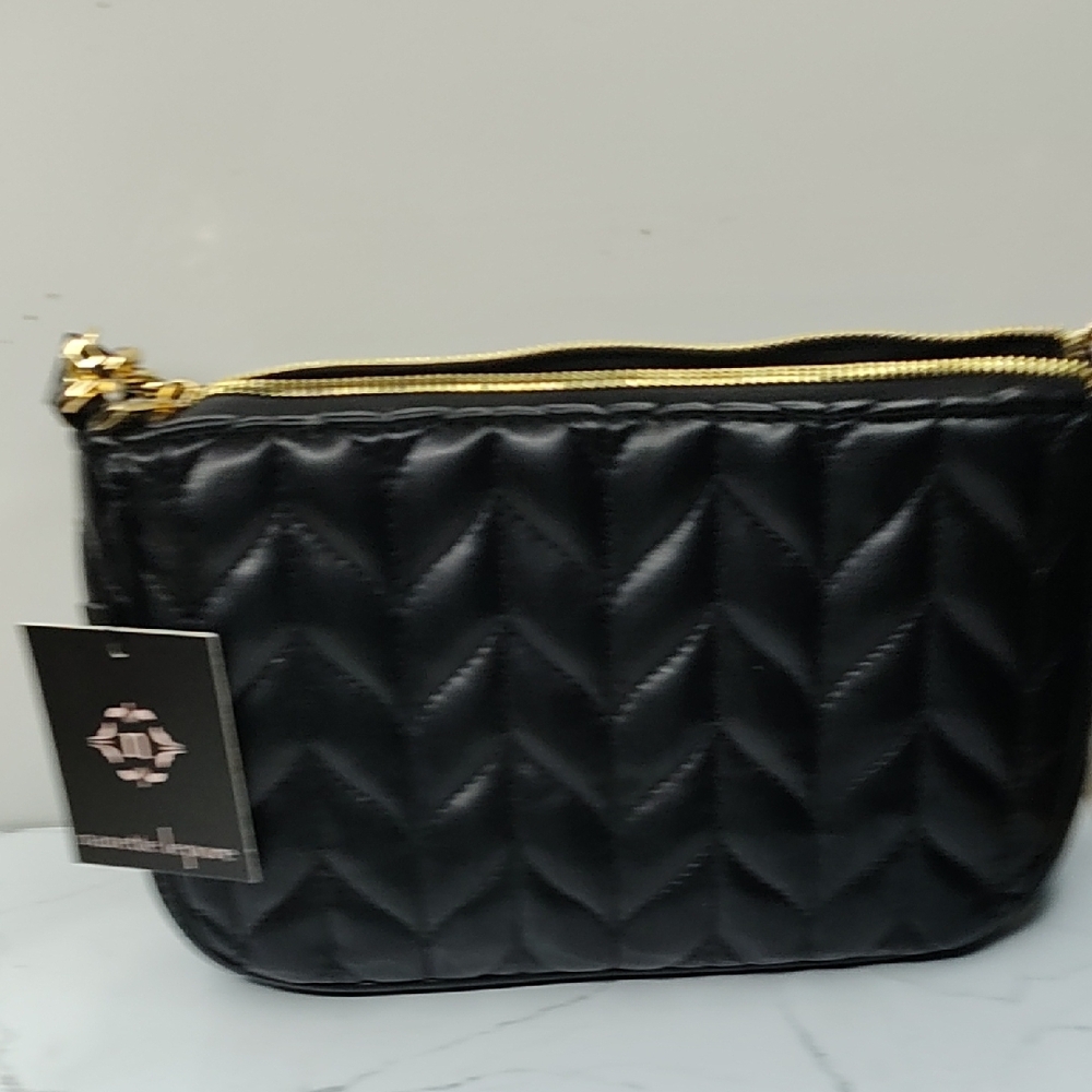 Nanette Lenore Black Quilted Shoulder Bag - Picture 4 of 6